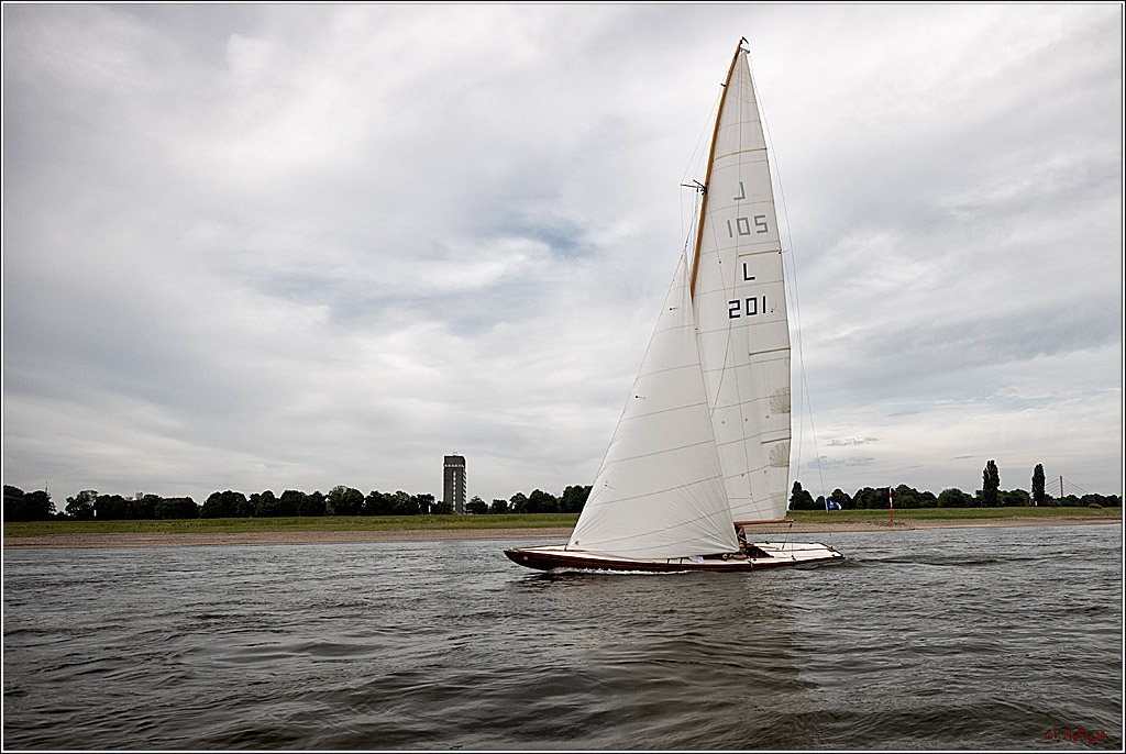 100 Jahre Rheinwoche 2022 - 2. Wettfahrt  Hitdorf - Duesseldorf, 03.06.2022,